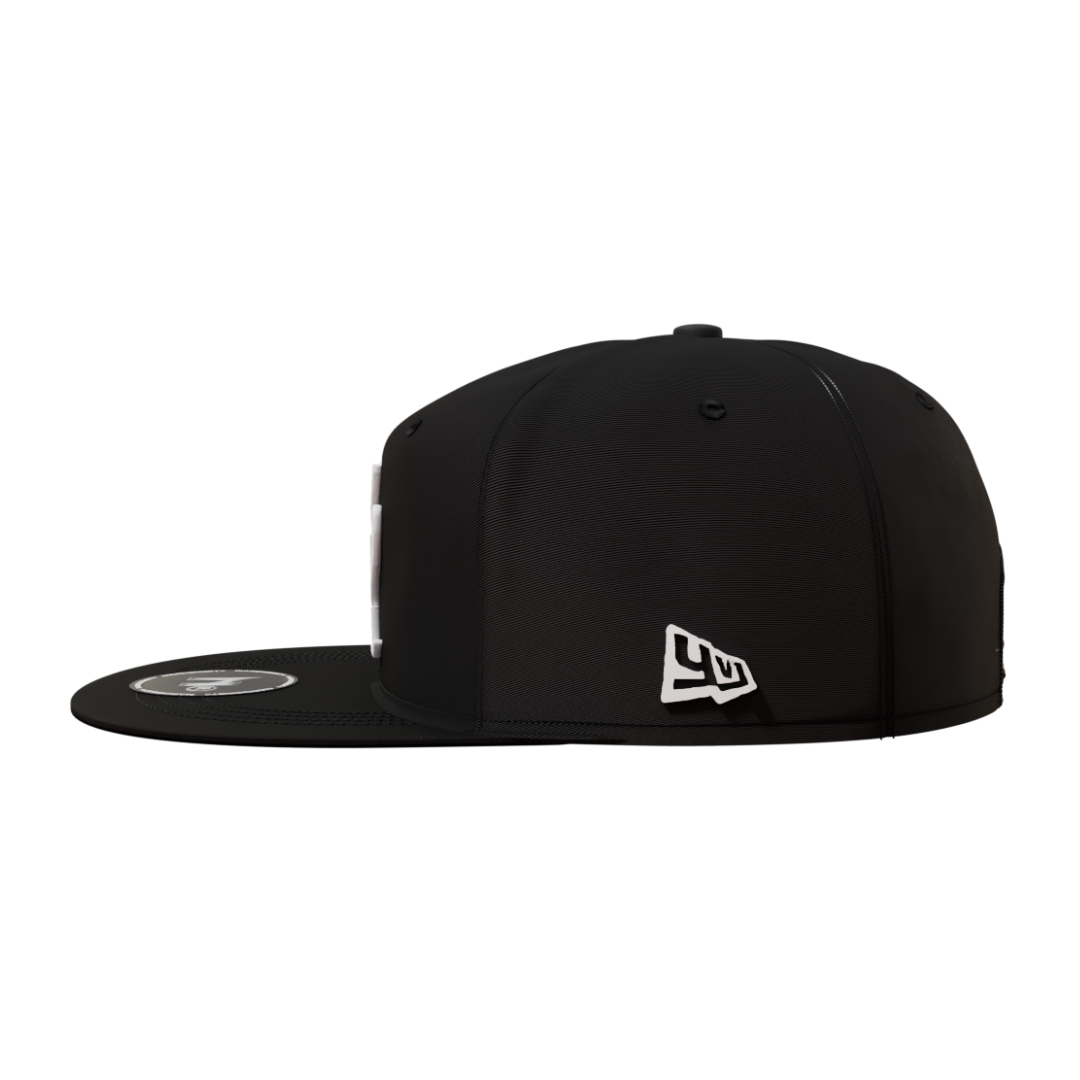 YVL ERA BLACK / WHITE TOUR SNAPBACK